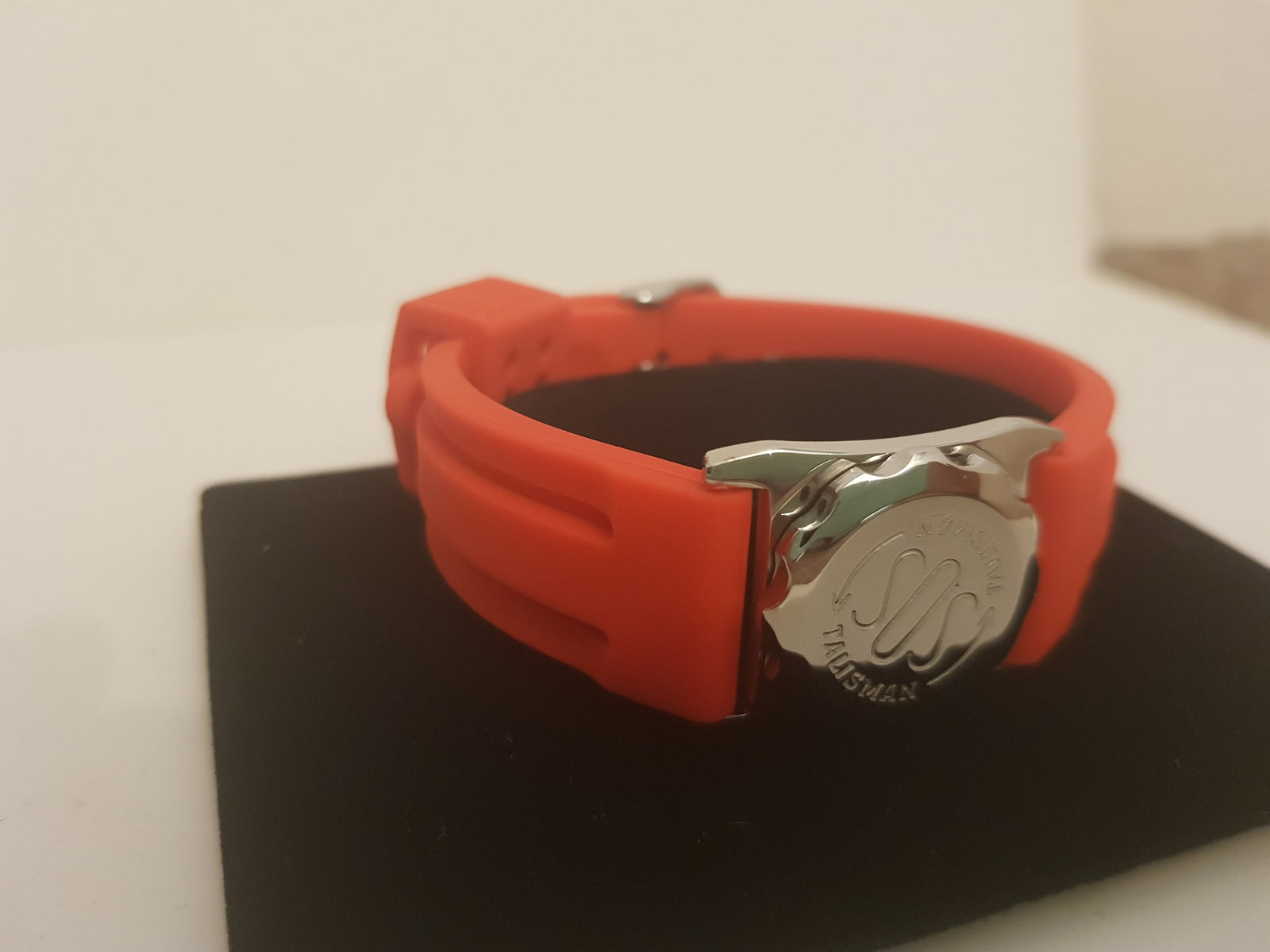 237 555 WATCH ATTACHMENT ON RUBBER