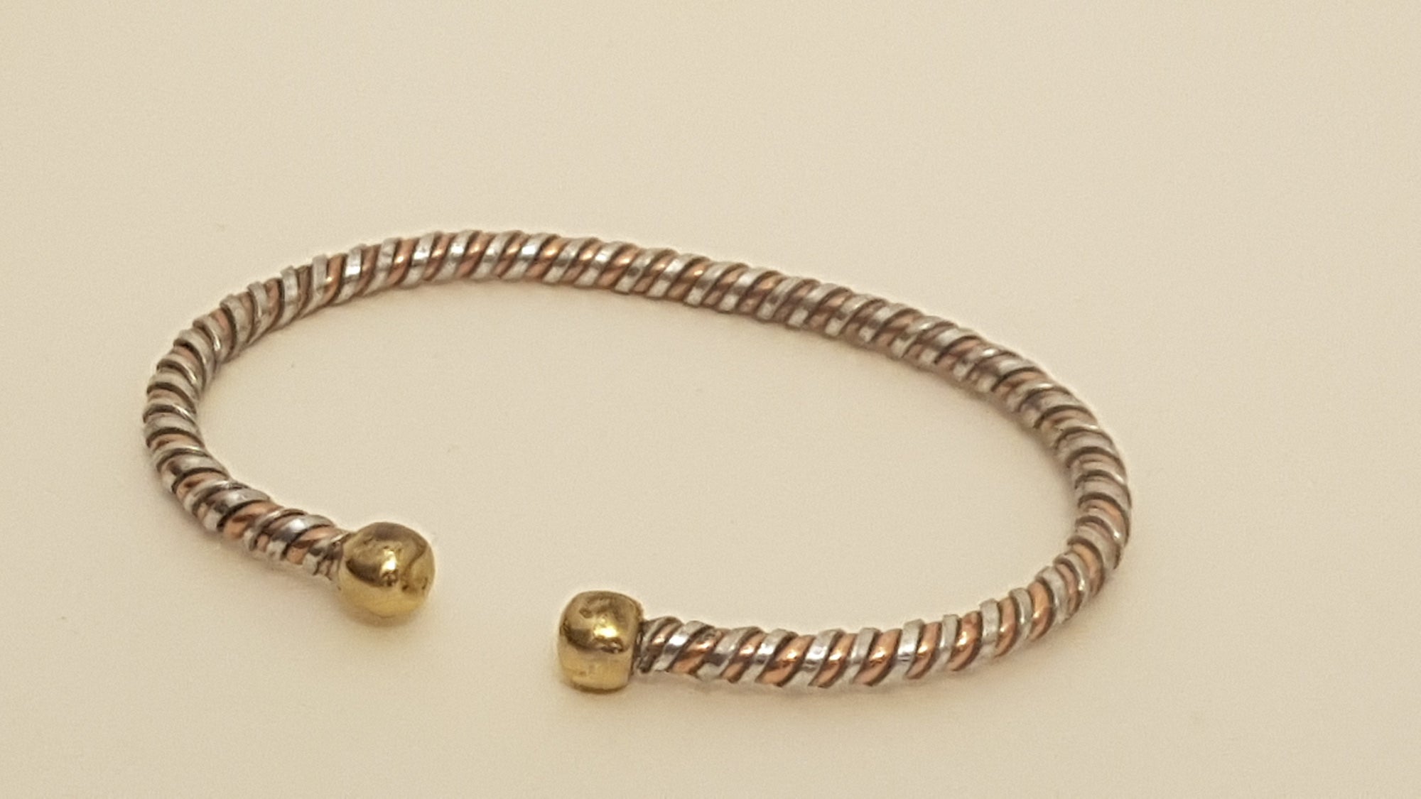 906/Cz6 Zinc Torque Small Copper Bangle