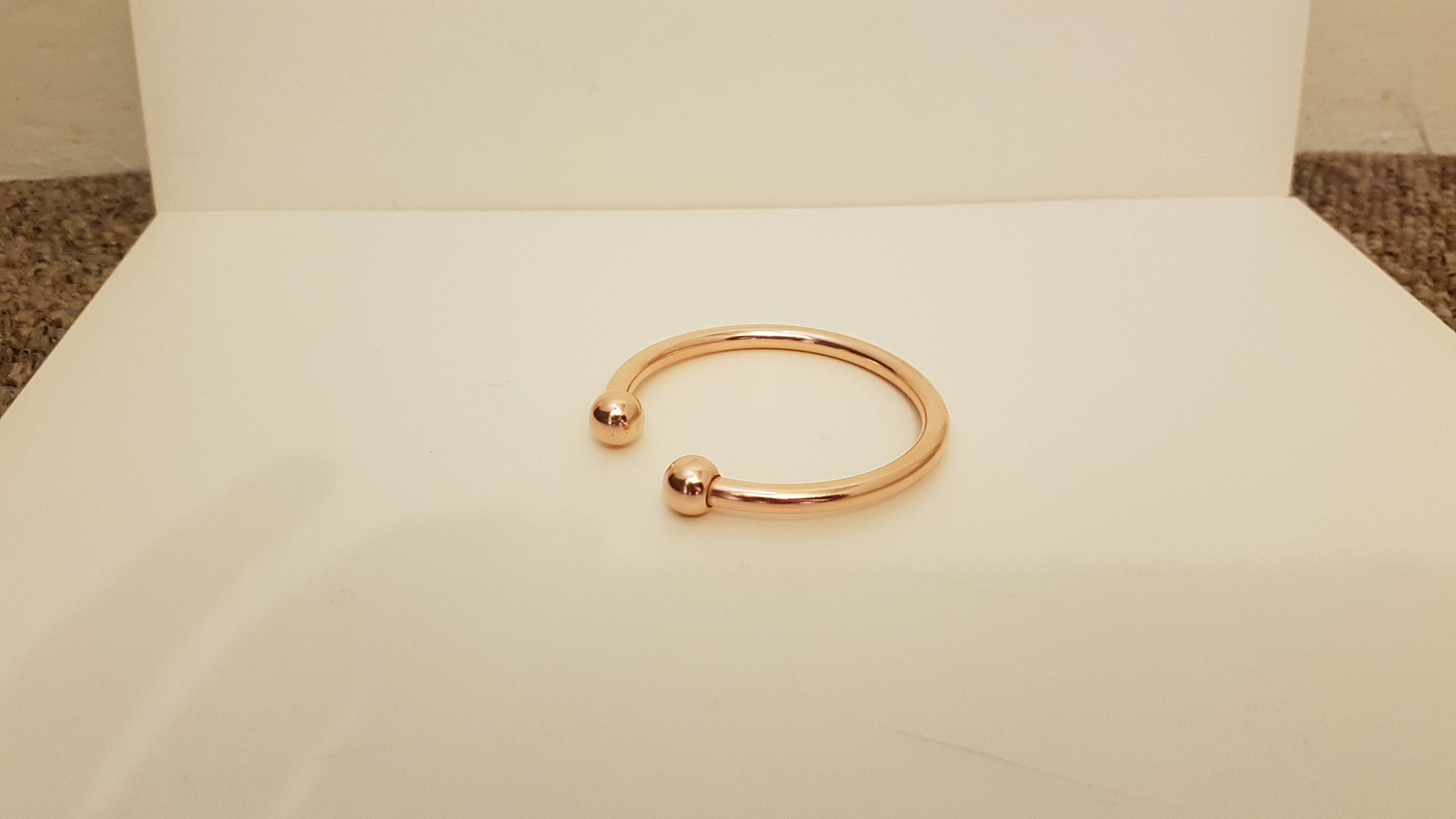 900/Ctm1 - Thick Torque Copper Bangle With Magnet